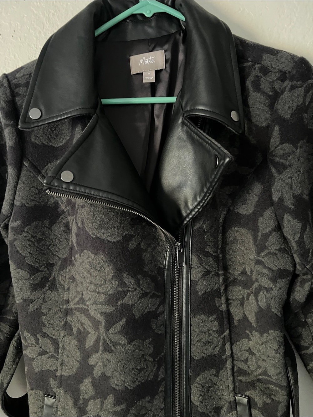 Like New! MOTTO Floral Velvet Wool Blend Faux Leather Jacket Rose Print M - Picture 4 of 14